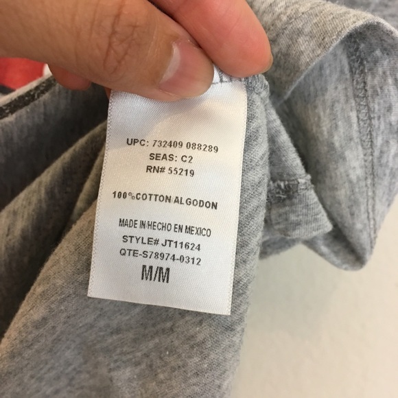 🪴3x$20 SALE Gray Disney Minnie Mouse T-Shirt - Picture 7 of 12